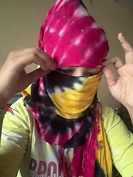 Snapshot of crazy111girl chatting on February 2026 07:27:02 AM crazy111girl online show from February 2026 07:27:02 AM