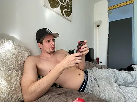 shyandchilling online show from March 2026 02:46:02 PM