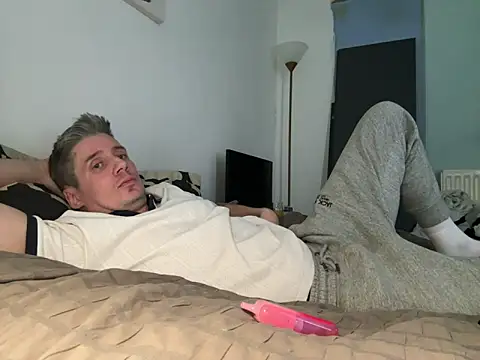 shyandchilling online show from March 2026 02:28:01 PM