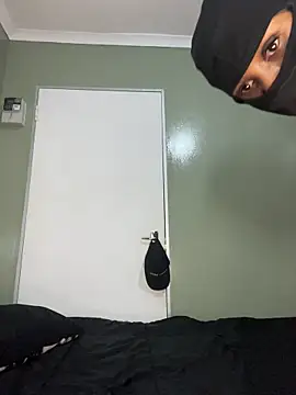 Sexy blackwoman online show from May 2026 08:15:01 PM