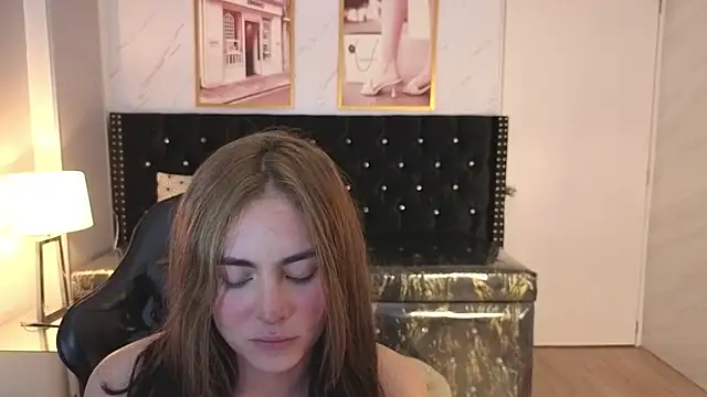mia millan b online show from September 2025 08:19:01 PM