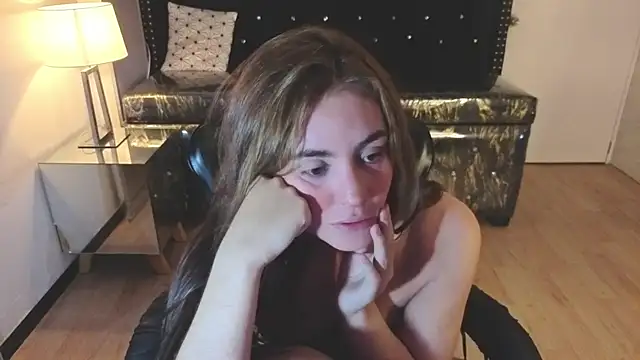 mia millan b online show from September 2025 08:33:01 PM