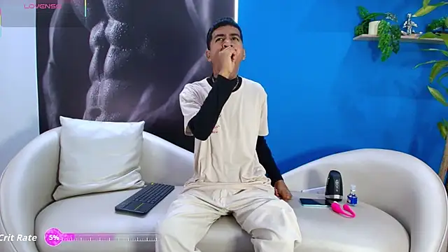 ender h0t online show from September 2025 02:10:01 PM