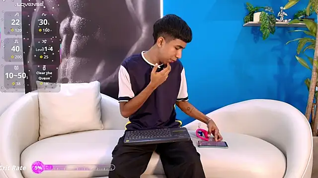 ender h0t online show from September 2025 01:43:01 PM