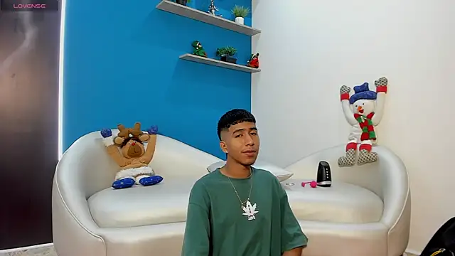 ender h0t online show from December 2025 01:59:02 PM