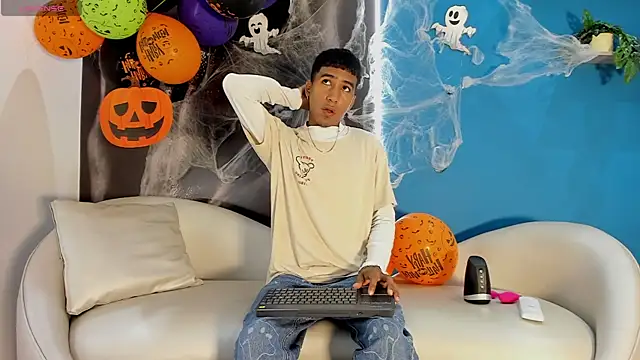 ender h0t online show from October 2025 01:42:05 PM