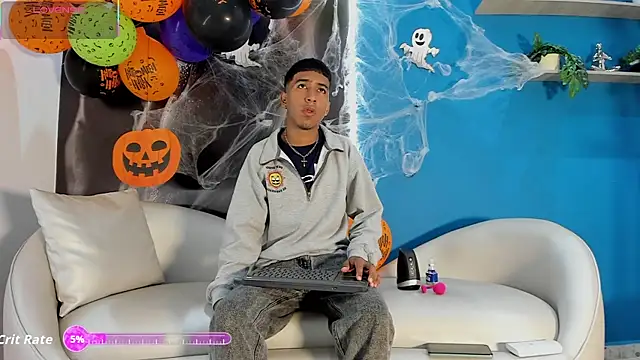 ender h0t online show from October 2025 01:45:01 PM