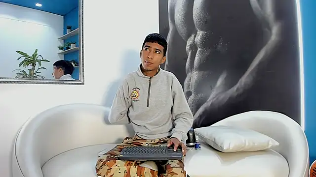 ender h0t online show from November 2025 01:58:02 PM