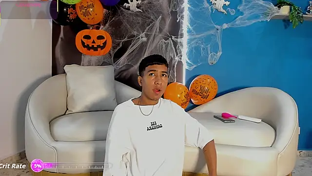 ender h0t online show from October 2025 01:46:02 PM