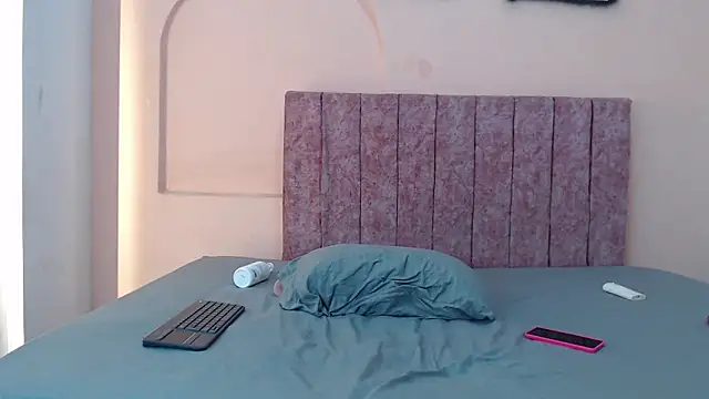 aiiram hard sex online show from May 2026 01:02:01 AM