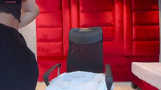 VictoriaFerro online show from December 2025 02:27:02 PM