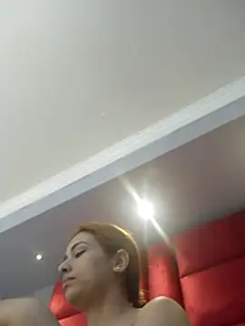 VictoriaFerro online show from December 2025 12:33:01 PM