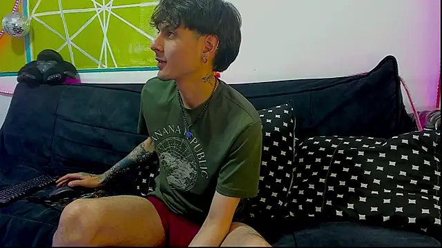 Dioniso guy8 online show from March 2026 08:10:01 PM