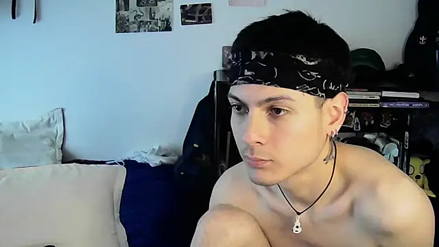 Snapshot of Dioniso_guy8 chatting on October 2025 04:54:02 PM Dioniso guy8 online show from October 2025 04:54:02 PM