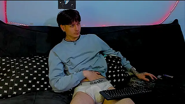 Dioniso guy8 online show from April 2026 07:51:01 PM