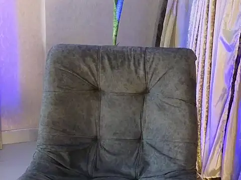 BenjaminCol  online show from October 2025 12:55:02 AM