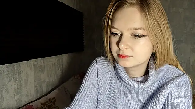 LiaVibes online show from December 2025 07:22:01 AM