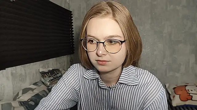 LiaVibes online show from March 2026 05:35:02 AM