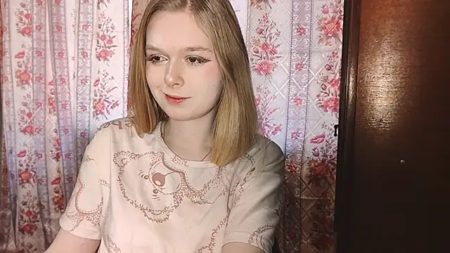 LiaVibes online show from April 2026 07:37:01 AM