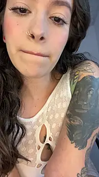 alysa g  online show from November 2025 10:13:01 PM