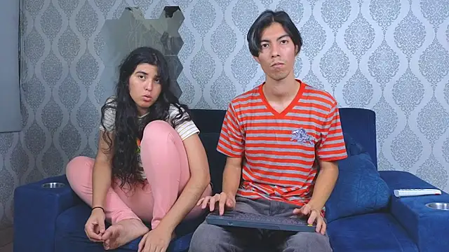 Couplex xxx online show from October 2025 01:42:02 AM
