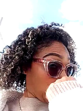 BiiancaEstradaa online show from April 2026 08:45:01 PM