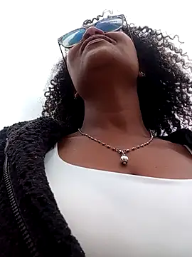 BiiancaEstradaa online show from April 2026 05:30:02 PM