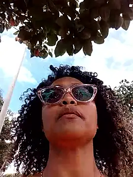 BiiancaEstradaa online show from May 2026 02:10:01 PM