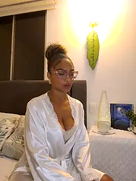 BiiancaEstradaa online show from June 2026 02:01:02 AM