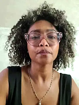 BiiancaEstradaa online show from June 2026 01:38:01 PM