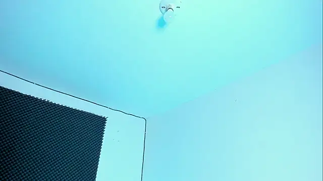 Ellope  online show from November 2025 10:03:01 PM