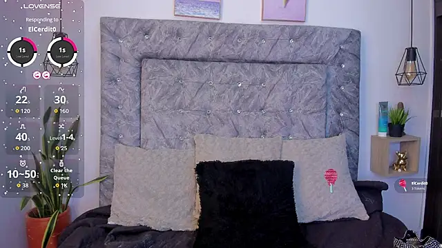 Snapshot of Seraphyne666 chatting on October 2025 06:31:01 PM Seraphyne666 online show from October 2025 06:31:01 PM