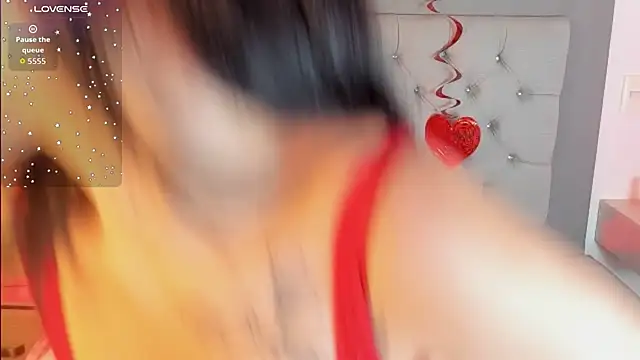 Snapshot of Seraphyne666 chatting on September 2025 12:32:02 PM Seraphyne666 online show from September 2025 12:32:02 PM