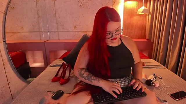 Lushi Love online show from May 2026 03:32:02 AM