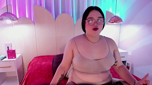 Lushi Love online show from November 2025 10:36:01 PM