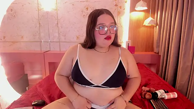 Lushi Love online show from March 2026 03:25:02 AM