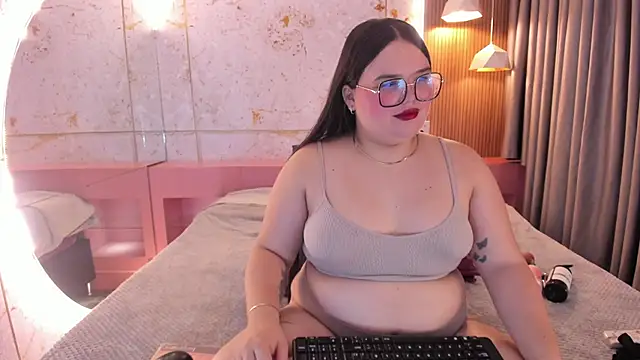 Lushi Love online show from March 2026 02:34:02 AM