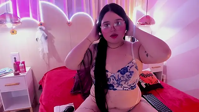 Lushi Love online show from October 2025 07:47:01 PM