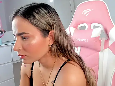 Saloome miller online show from October 2025 02:49:02 AM