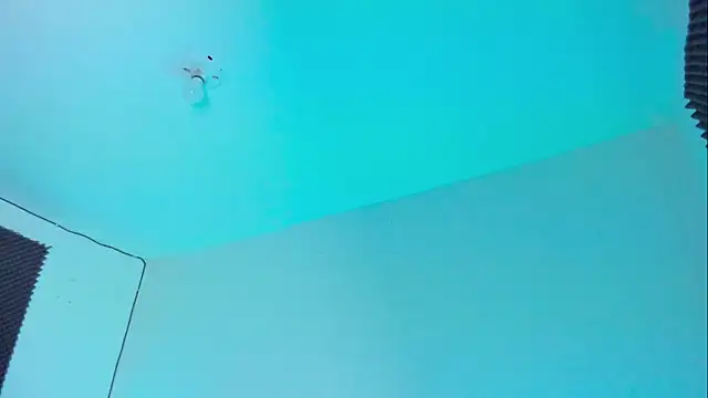 Im naho online show from October 2025 12:20:01 AM