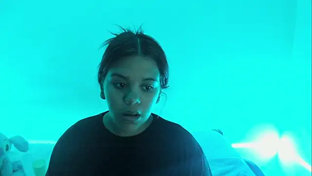 Im naho online show from April 2026 07:31:01 PM