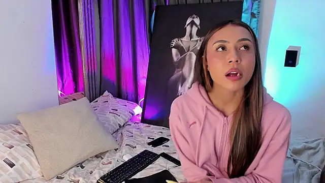 spicy angels  online show from February 2026 12:33:01 AM