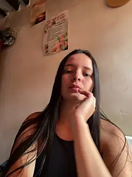 Mia jhoonson online show from February 2026 06:31:02 PM