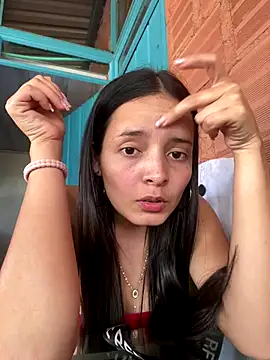 Snapshot of Mia_jhoonson chatting on December 2025 06:20:01 PM Mia jhoonson online show from December 2025 06:20:01 PM