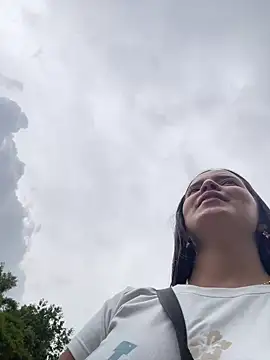 Mia jhoonson online show from January 2026 06:48:02 PM