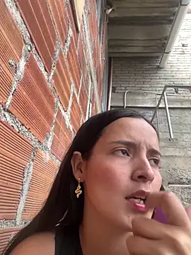 Mia jhoonson online show from January 2026 10:25:02 PM