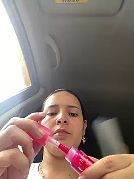 Mia jhoonson online show from January 2026 08:45:01 PM