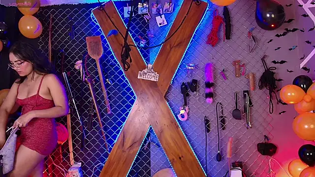 Warick and Aria bdsm  online show from November 2025 08:14:02 PM