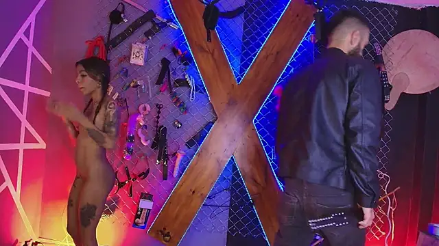 Warick and Aria bdsm  online show from October 2025 08:18:01 PM