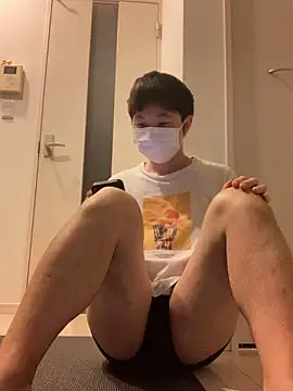 Snapshot of ta_ku16 chatting on September 2025 03:33:01 PM ta ku16 online show from September 2025 03:33:01 PM